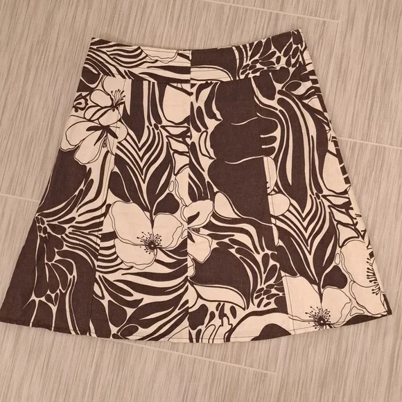 Beautiful Linen Floral Skirt Sz 40 - Picture 2 of 4